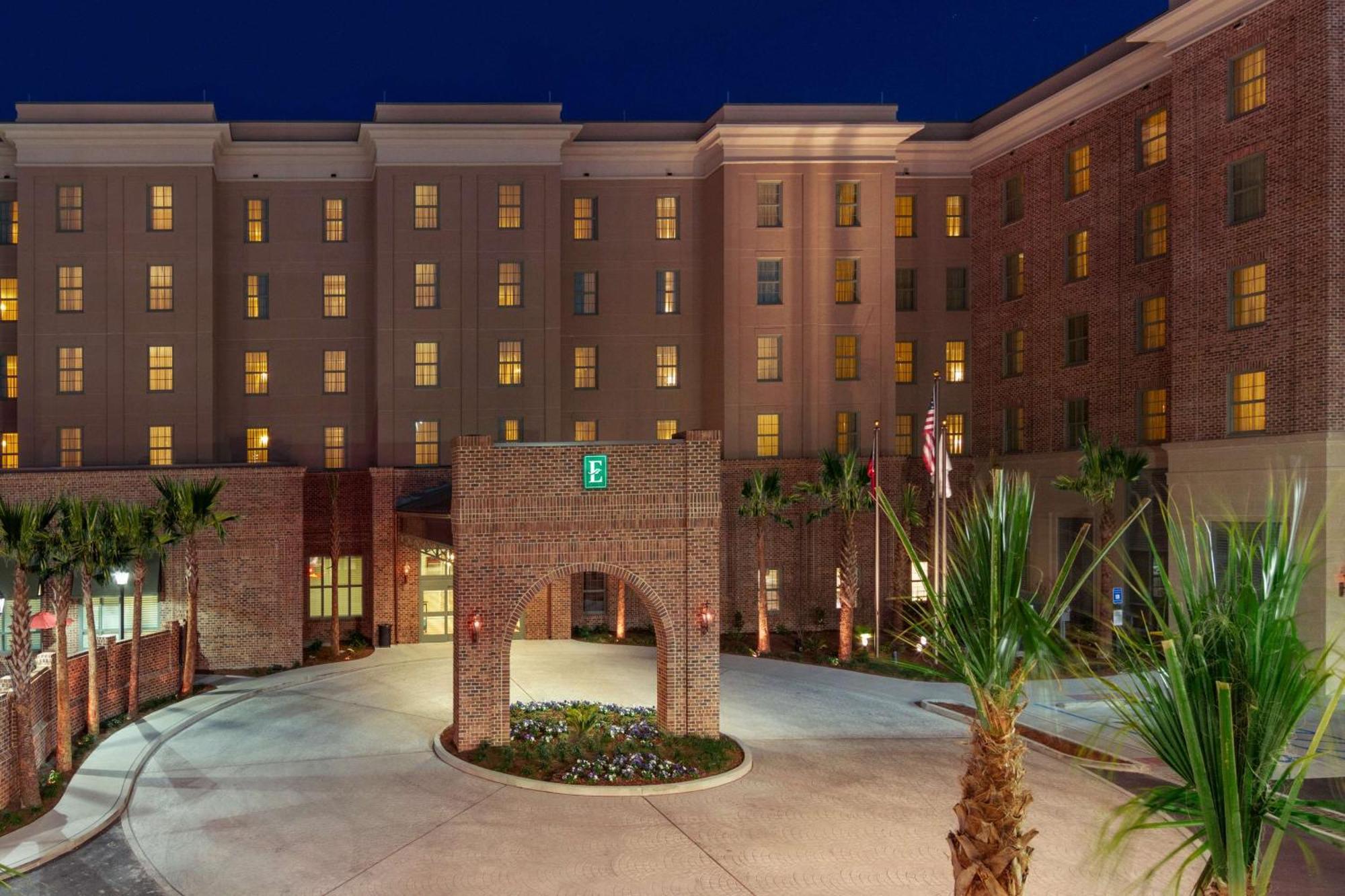 Embassy Suites Savannah Historic District מראה חיצוני תמונה