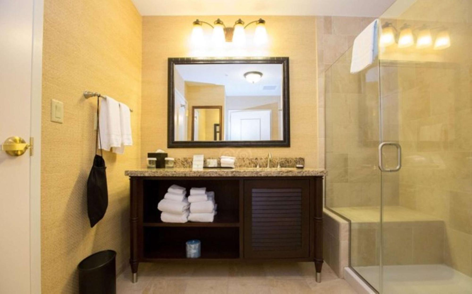 Embassy Suites Savannah Historic District מראה חיצוני תמונה