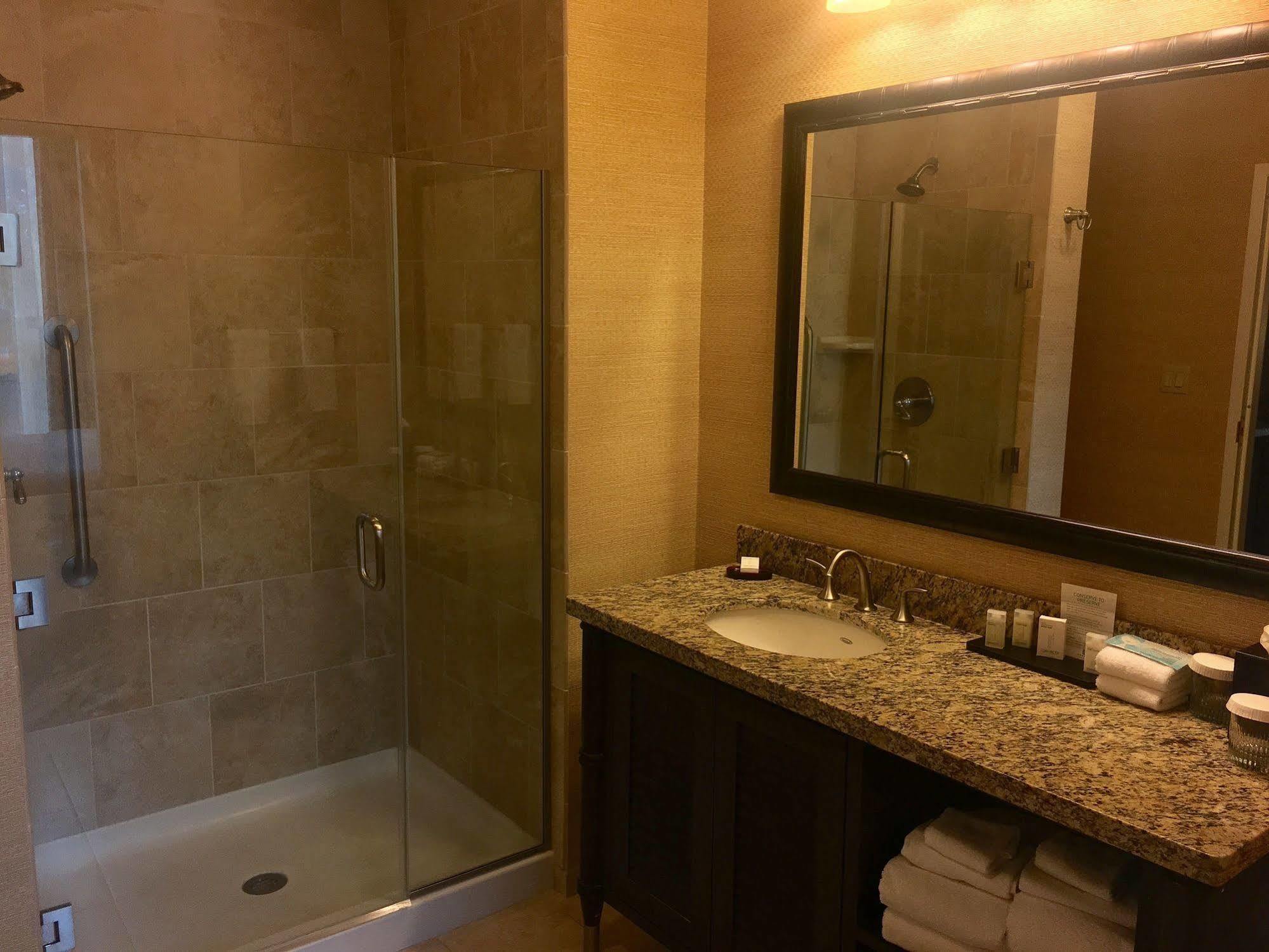 Embassy Suites Savannah Historic District מראה חיצוני תמונה